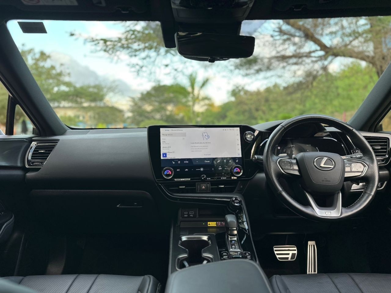 LEXUS thumbnail 4